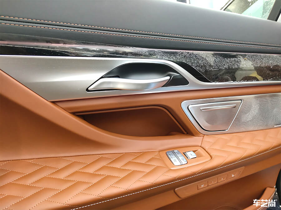 宝马7系选择专车专用隐形车衣，施工案例展示（7）