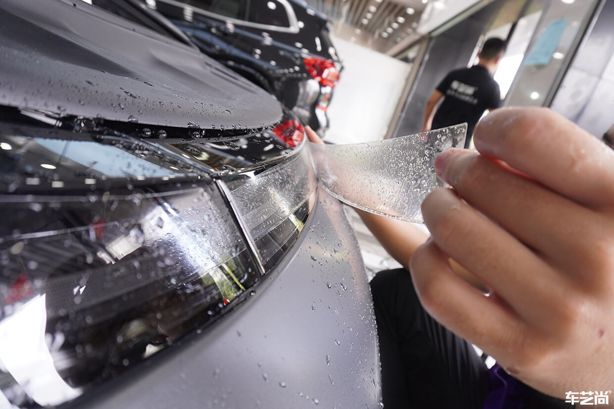 小鹏 P7极致防护，选择施工威固隐形车衣（3）