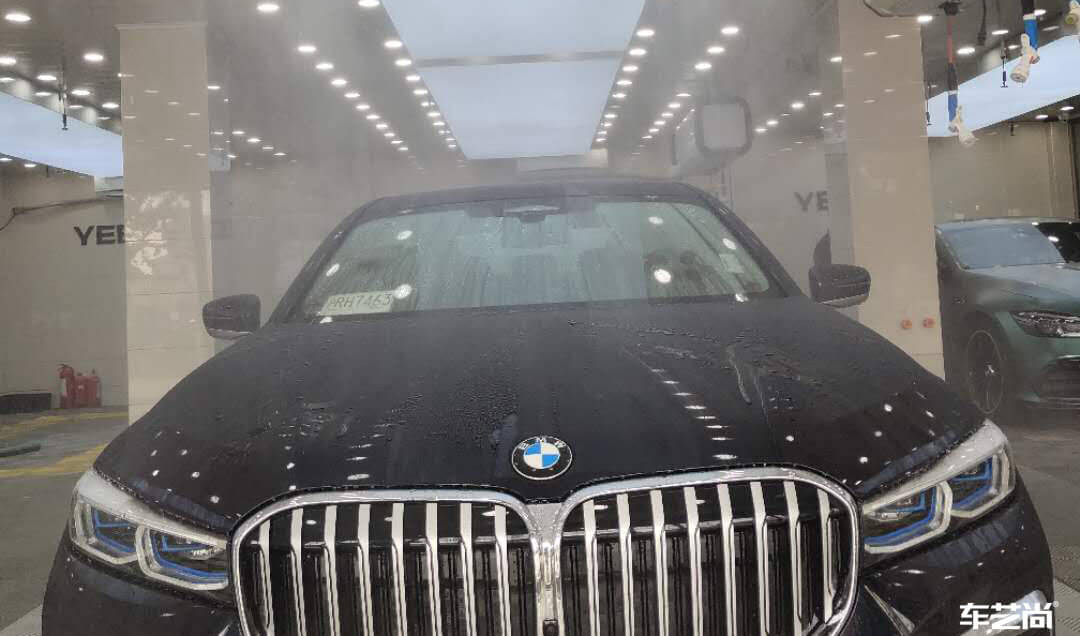 宝马7系装贴威固隐形车衣，施工流程展示（1）