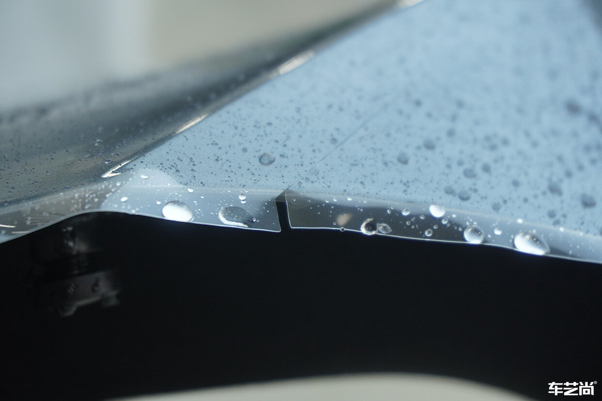 奔驰C260L施工威固隐形车衣，施工流程展示（9）