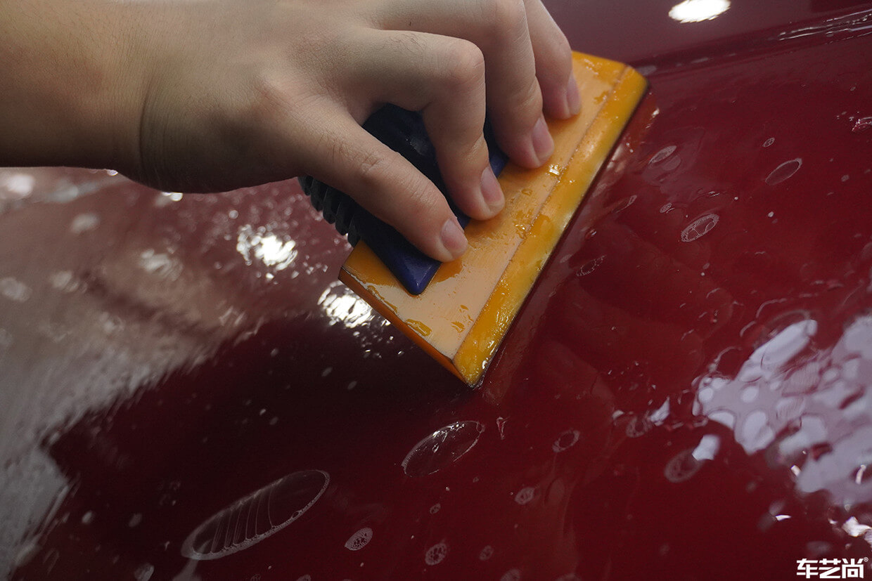 捷豹XEL装贴威固漆面保护膜流程展示（7）