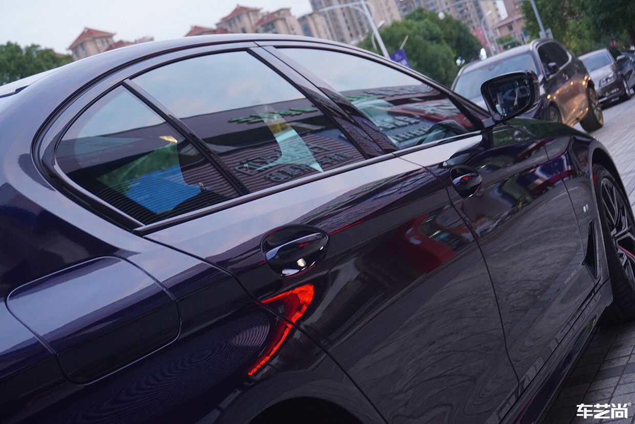 宝马5系施工隐形车衣，给您带来贴身保护（17）