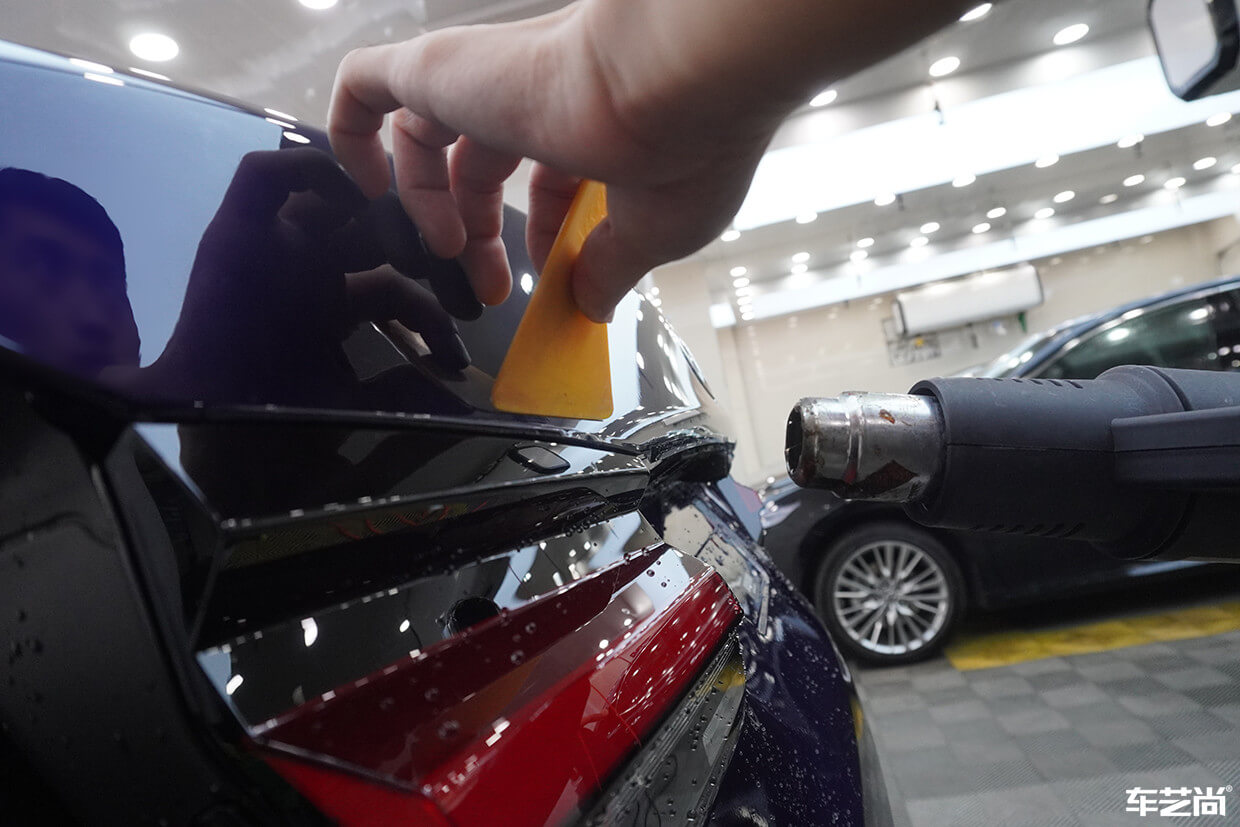 宝马5系施工隐形车衣，给您带来贴身保护（5）