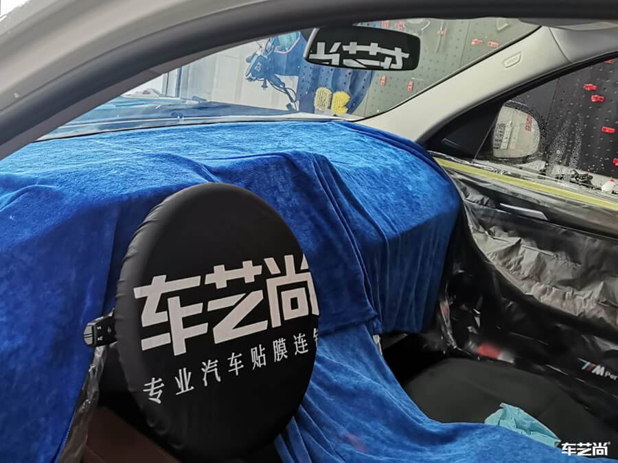 宝马X3装贴隔热膜，选择威固VK70+K35型号（1）