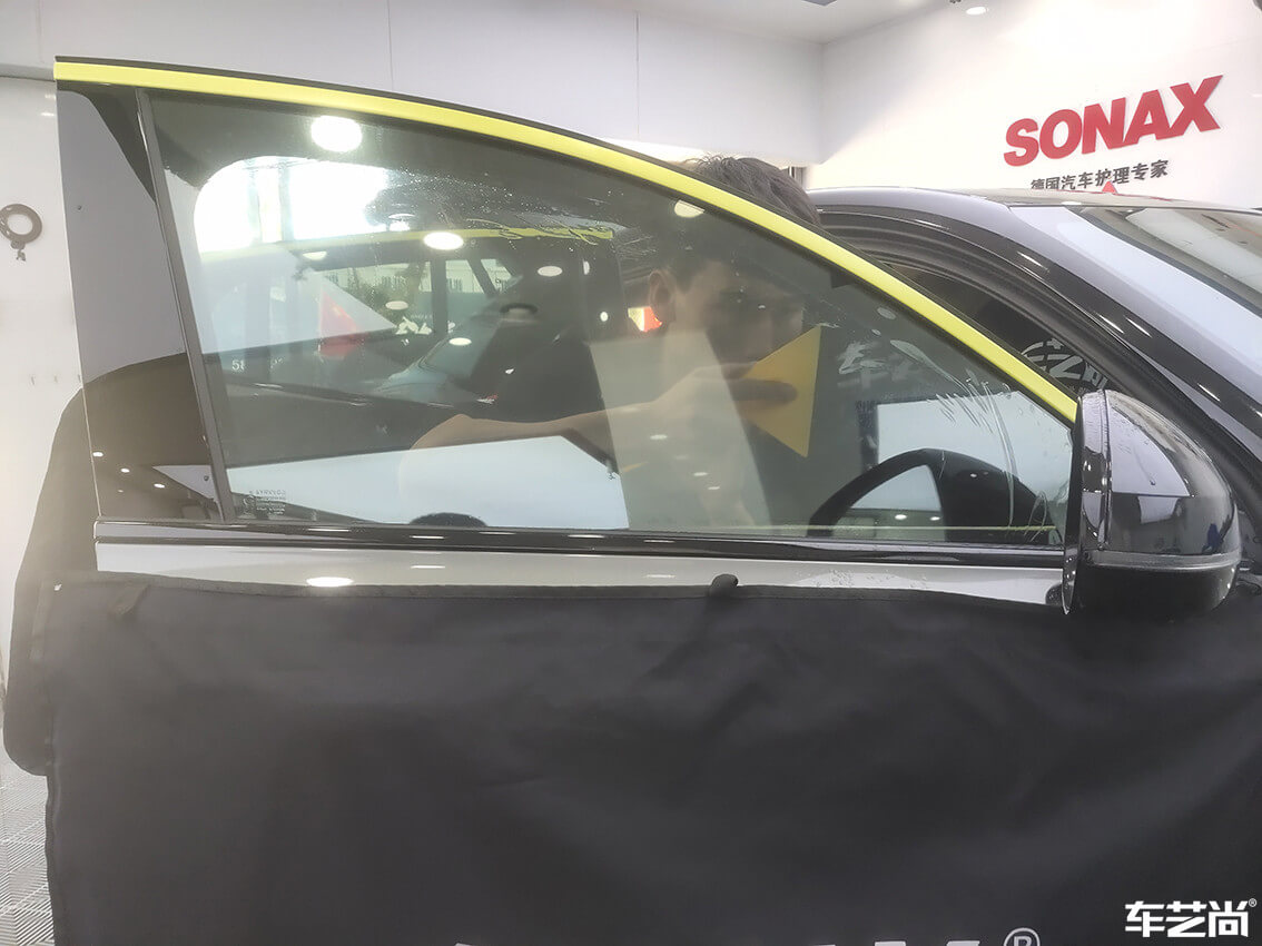 黑色领克05 车艺尚御水路店施工（12）