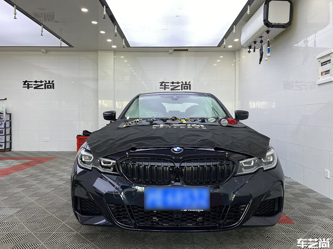 宝马3系装贴威固隔热膜（3）