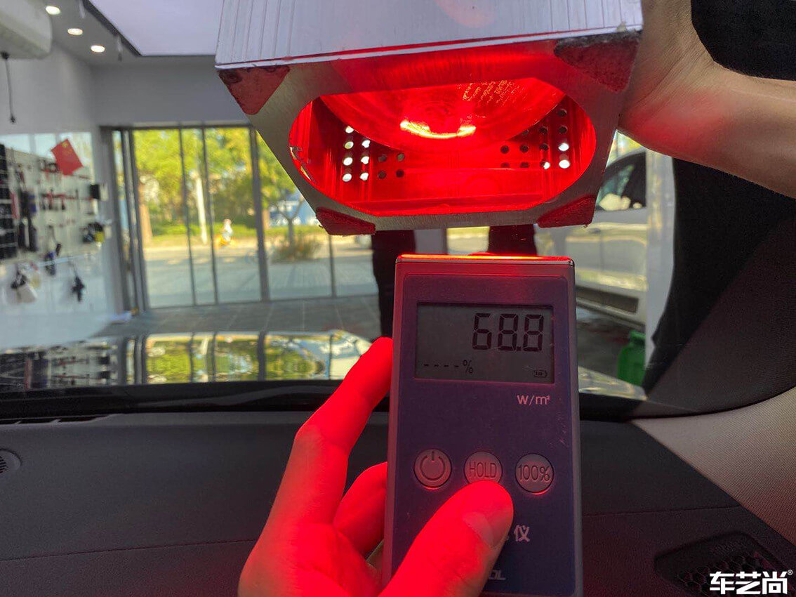 宝马3系装贴威固隔热膜（13）