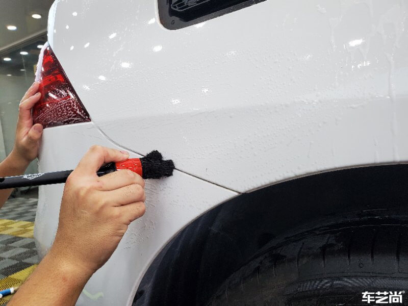 奔驰 GLE 施工威固隐形车衣案例流程展示（2）