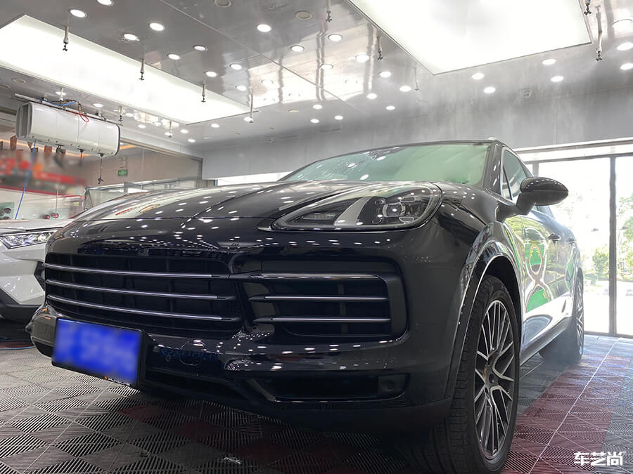 保时捷卡宴装贴威固VK70-K35，施工流程展示（3）