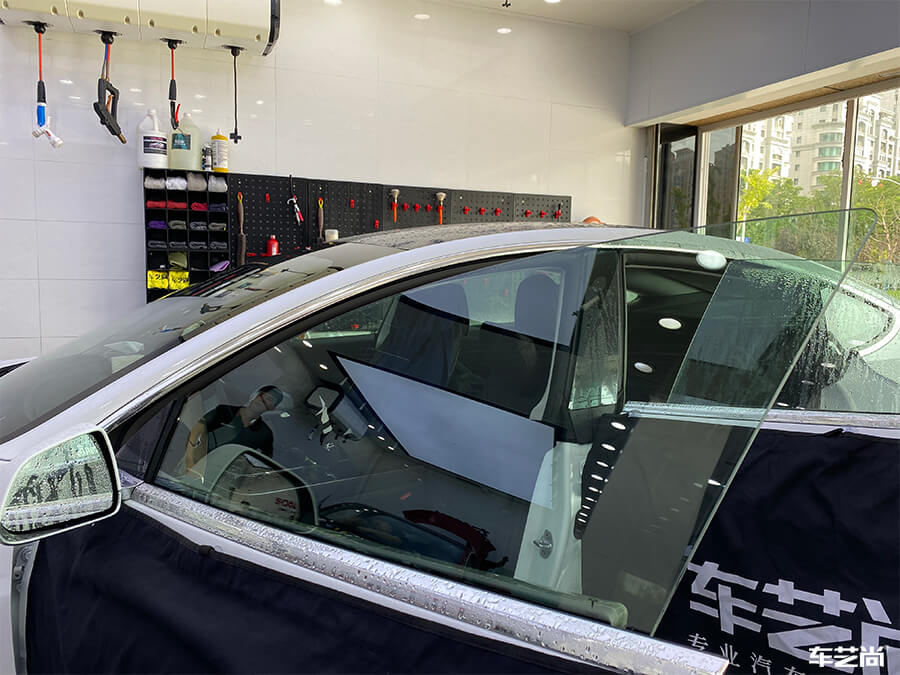 特斯拉Model 3施工威固隔热膜施工案例分享（6）