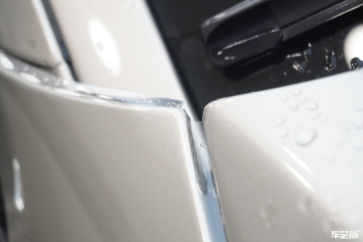 宝马530LE施工威固隐形车衣，防刮耐磨可兼得（9）