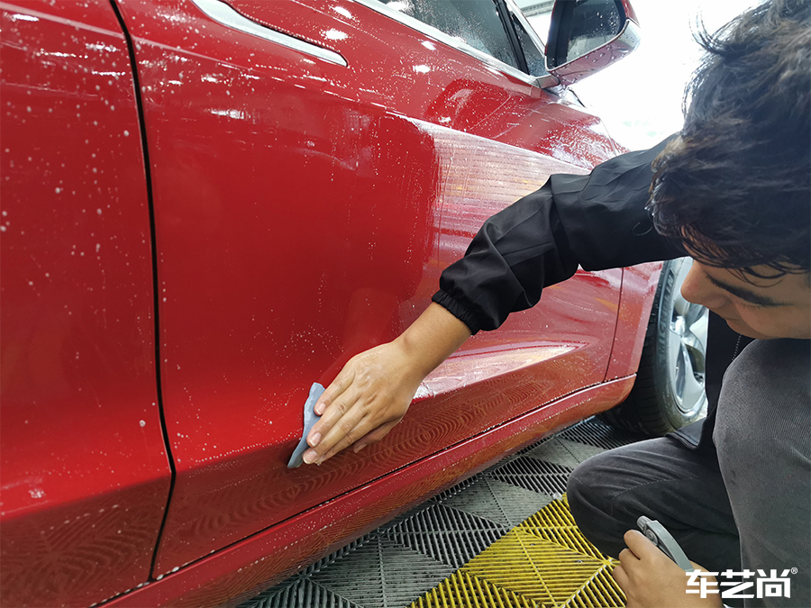 特斯拉Model 3施工威固隔热膜案例流程展示（4）