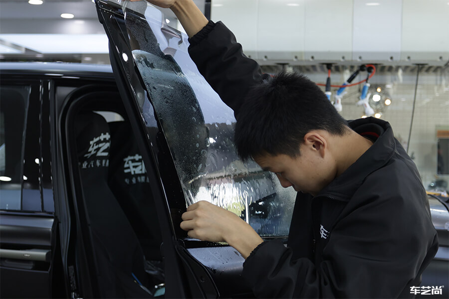 劳斯莱斯库里南装贴威固隔热膜，案例展示（11）