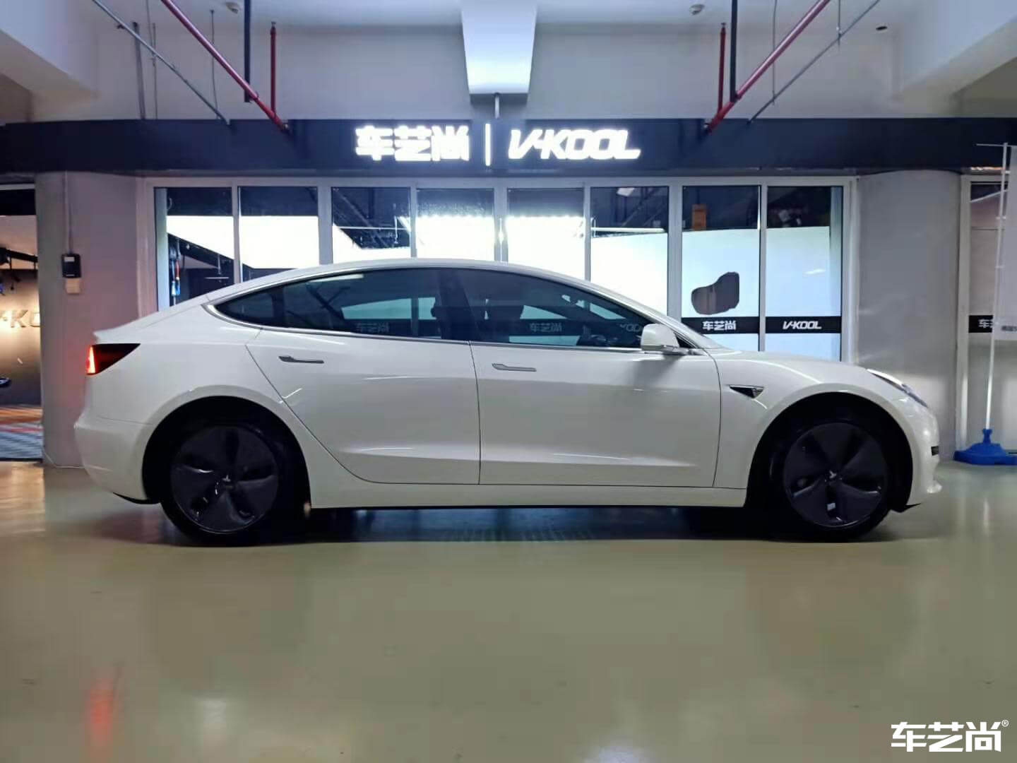 特斯拉Model 3施工威固隐形车衣，施工流程（11）