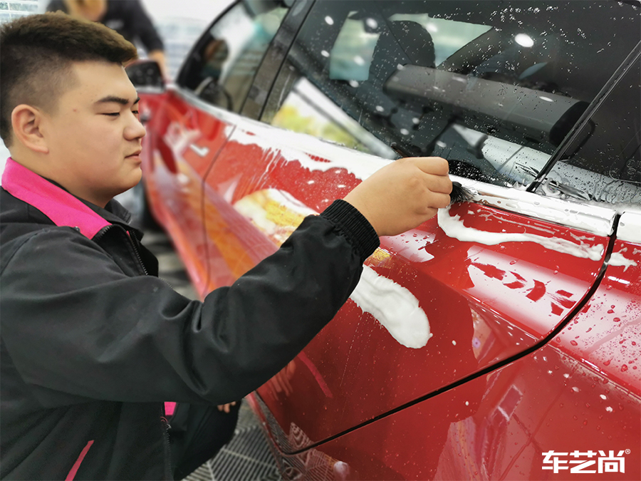 特斯拉Model 3施工威固隔热膜案例流程展示（1）