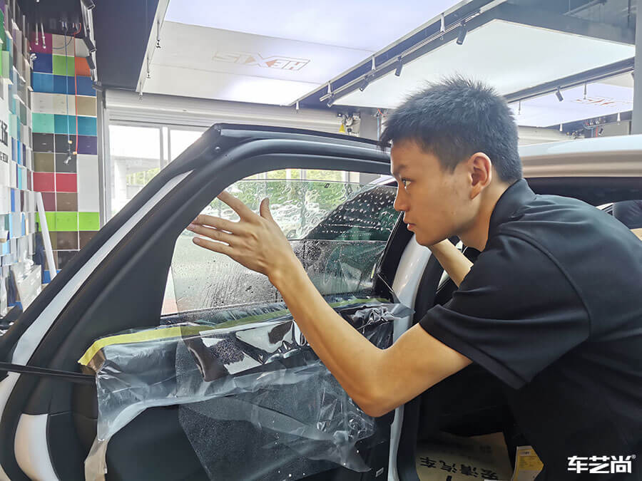 凯迪拉克装贴威固隔热膜，施工案例展示（8）