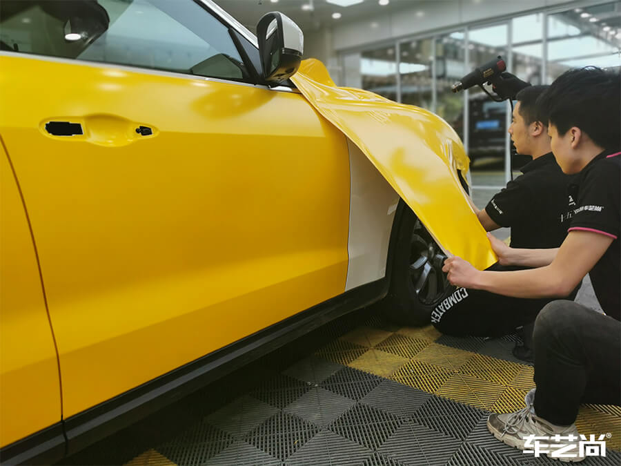 玛莎拉蒂装贴欧瑞飞（Orafol）改色膜施工流程图（3）