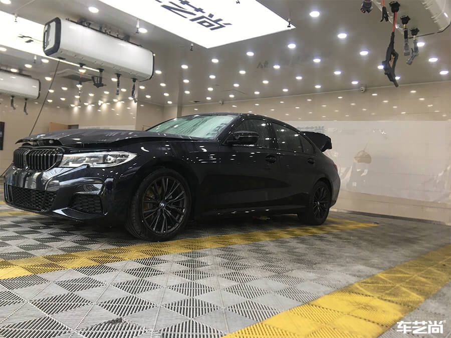 宝马3系装贴威固隐形车衣，流程展示（1）