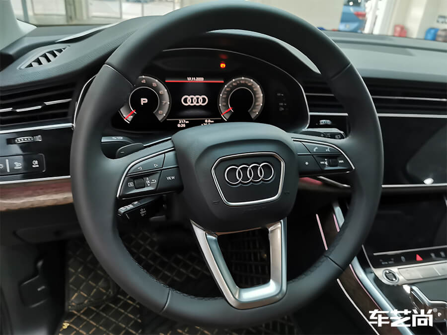 奥迪Q7装贴威固隔热膜，施工流程展示（1）