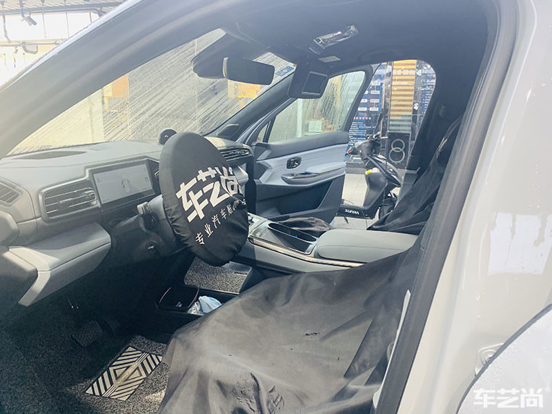 蔚来ES8施工威固隔热膜施工过程展示（图三）