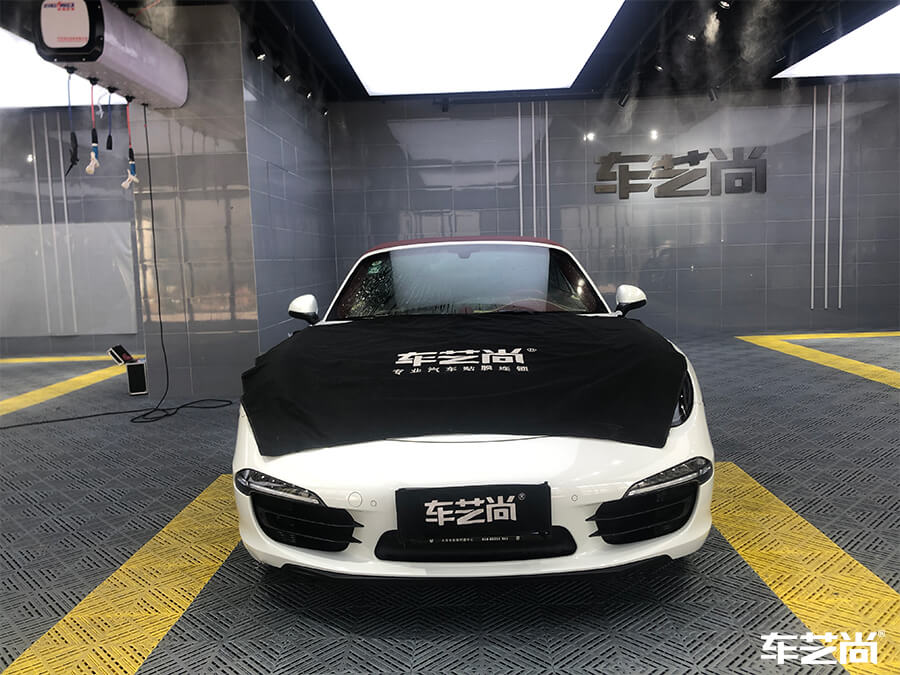 保时捷911告诉你上海专业的汽车贴膜哪家强？（1）