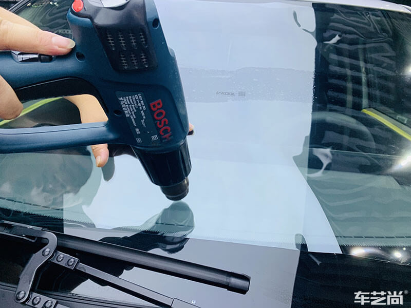 欧拉施工威固V-KOOL隔热膜过程（图六）