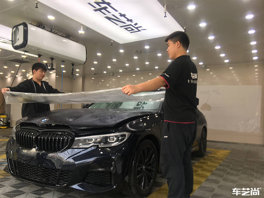 宝马3系装贴威固隐形车衣，流程展示（3）