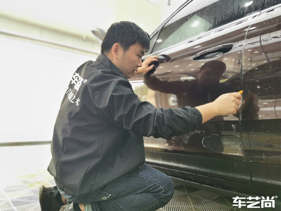保时捷卡宴实贴威固隐形车衣效果怎么样？（3）