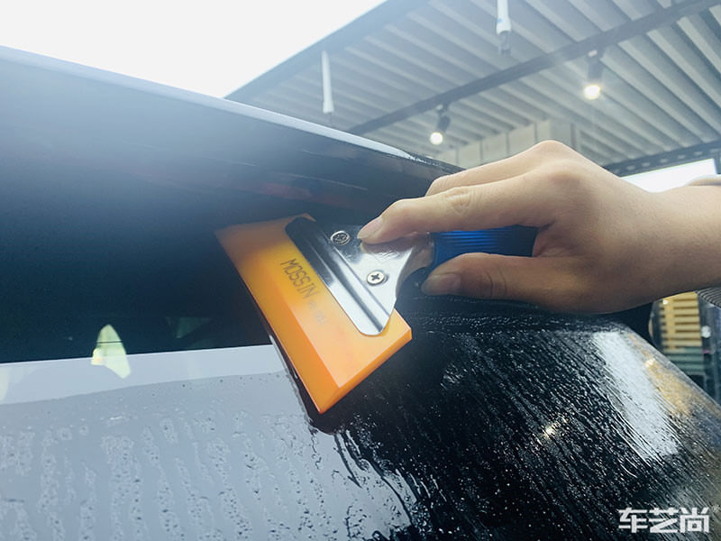 蔚来ES8施工威固隔热膜施工过程展示（图四）