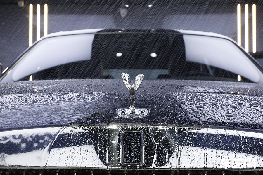 劳斯莱斯古斯特独具匠心的奢华，施工隔热膜流程（3）