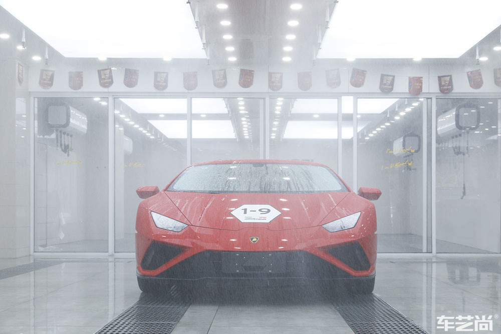 兰博基尼Gallardo施工威固漆面保护膜过程展示（图一）