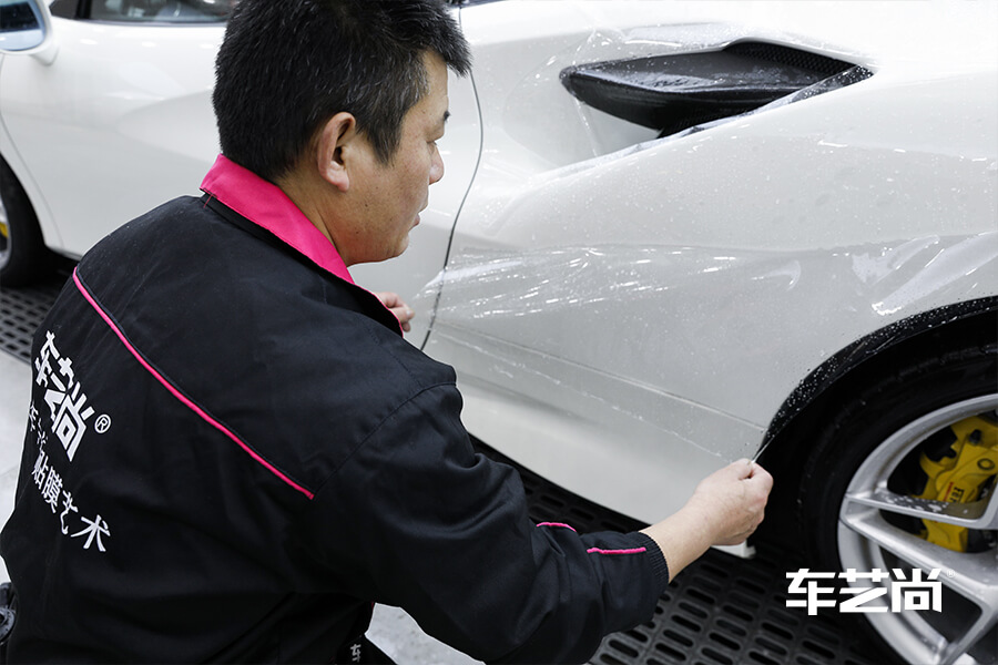 当家跑车法拉利 选择车艺尚装贴威固隐形车衣（2）