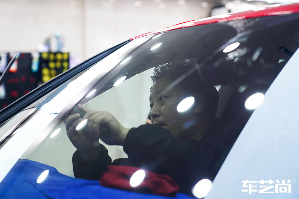兰博基尼URUS装贴威固隔热膜—车艺尚汽车贴膜（18）