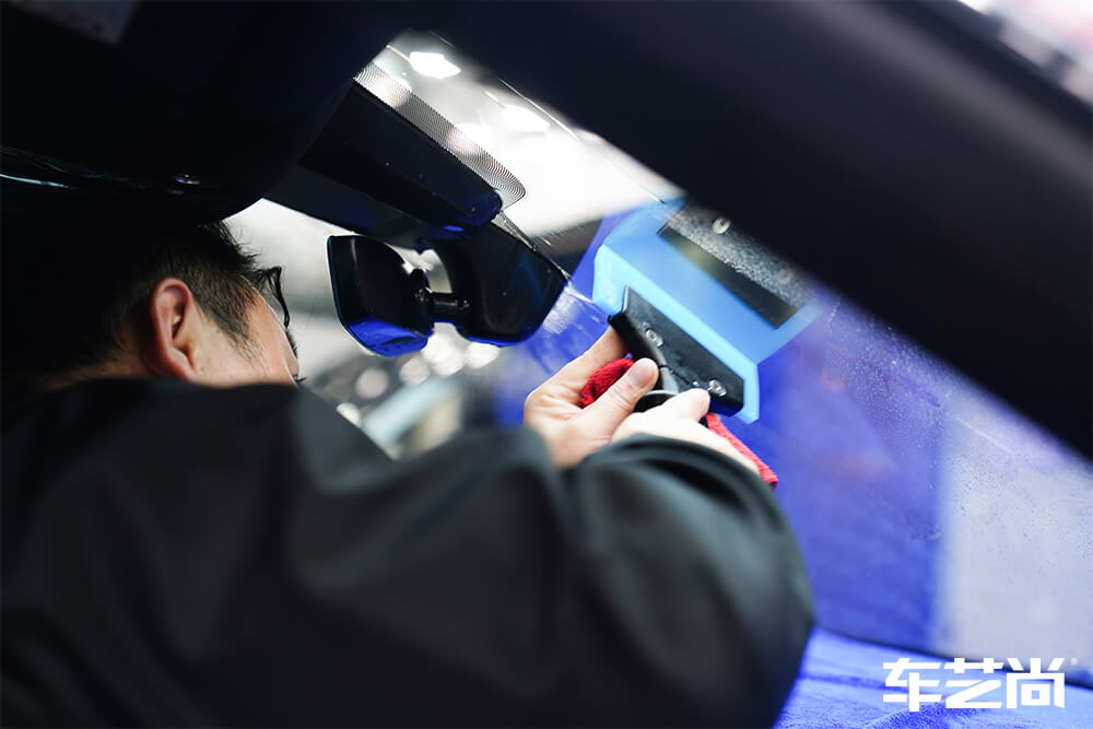 兰博基尼URUS装贴威固隔热膜—车艺尚汽车贴膜（17）