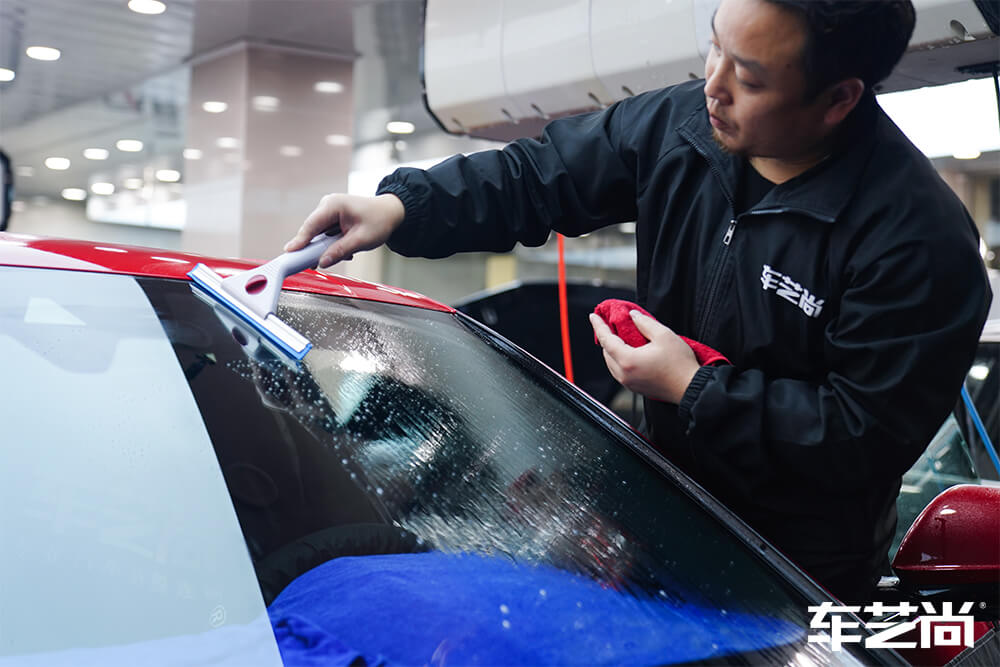 兰博基尼URUS装贴威固隔热膜—车艺尚汽车贴膜（11）