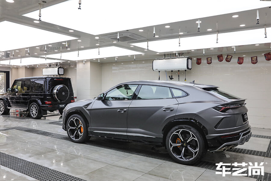 兰博基尼URUS装贴威固隐形车衣流程（19）