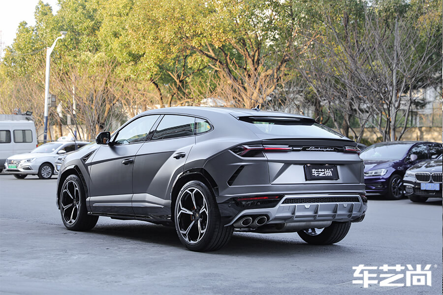 兰博基尼URUS装贴威固隐形车衣流程（30）