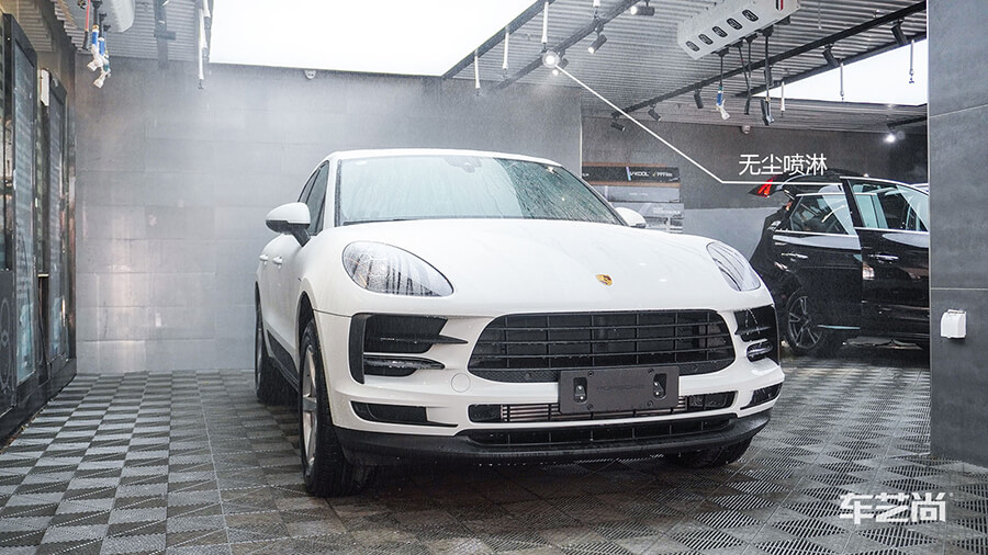 保时捷麦肯施工威固隐形车衣案例施工展示（1）