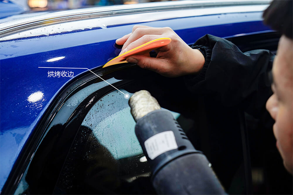 宝马X3装贴威固隐形车衣施工流程展示（8）