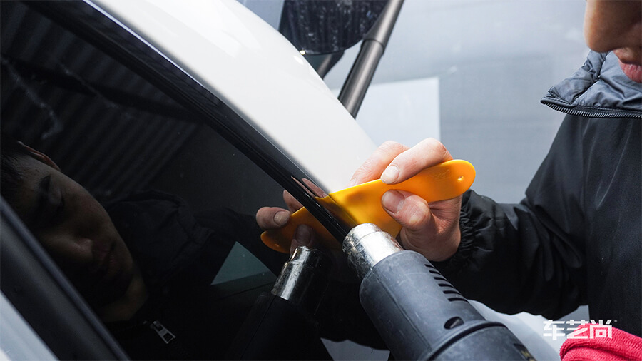 保时捷麦肯施工威固隐形车衣案例施工展示（6）