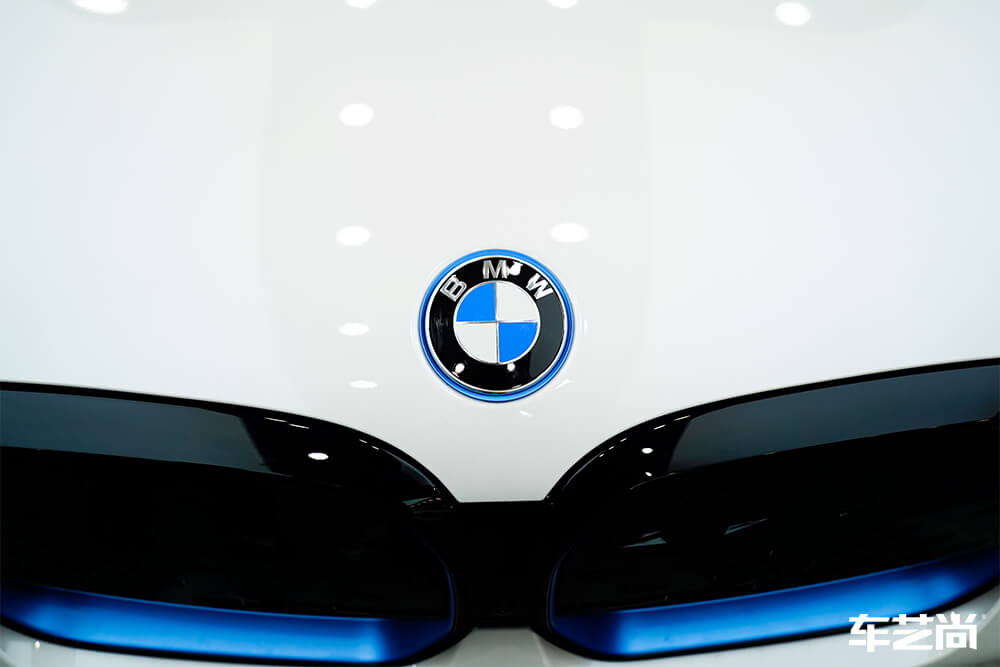 宝马iX3装贴威固隐形车衣全车装贴，流程展示（14）