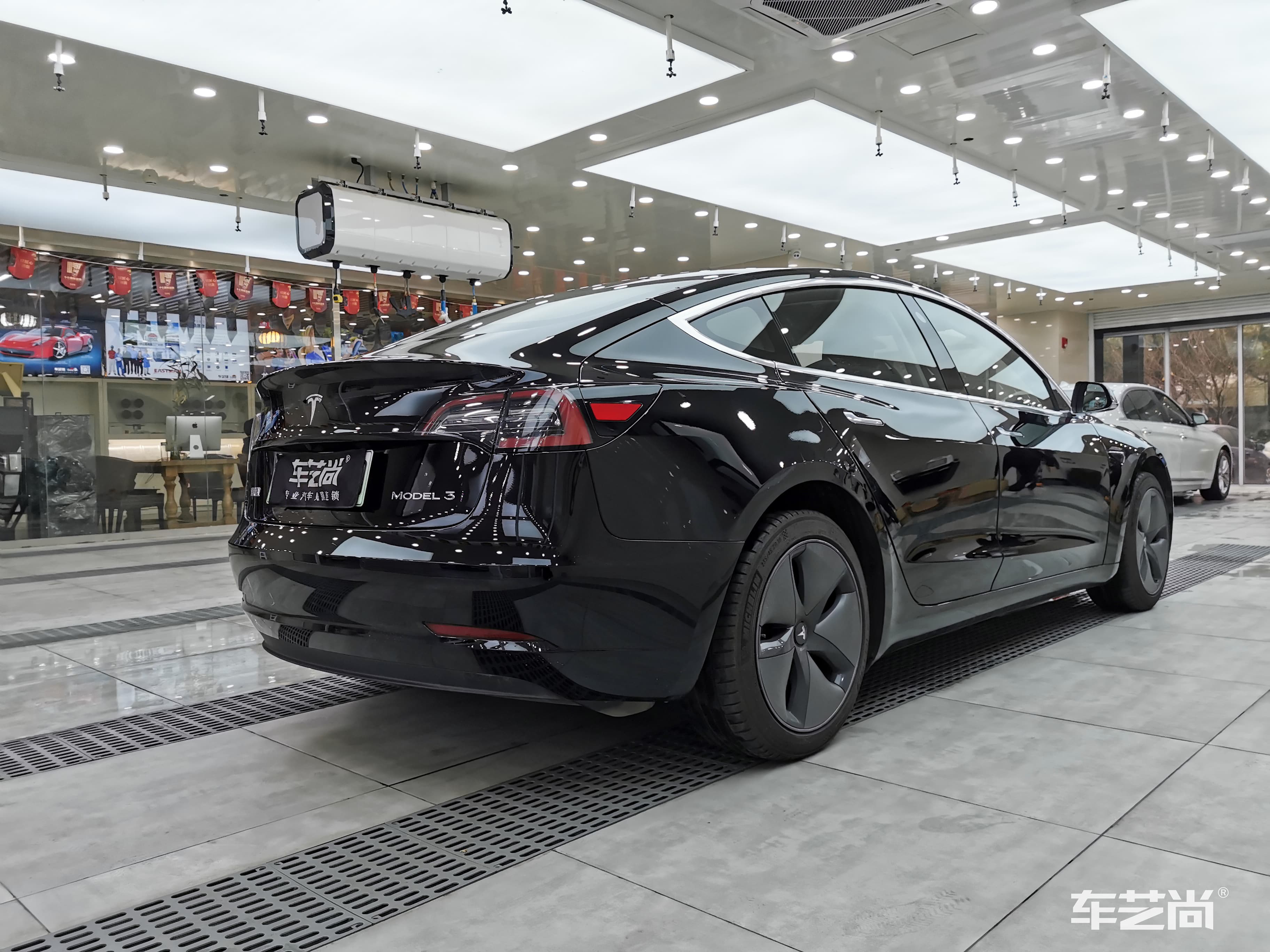 特斯拉Model 3 会选择什么品牌的改色膜？