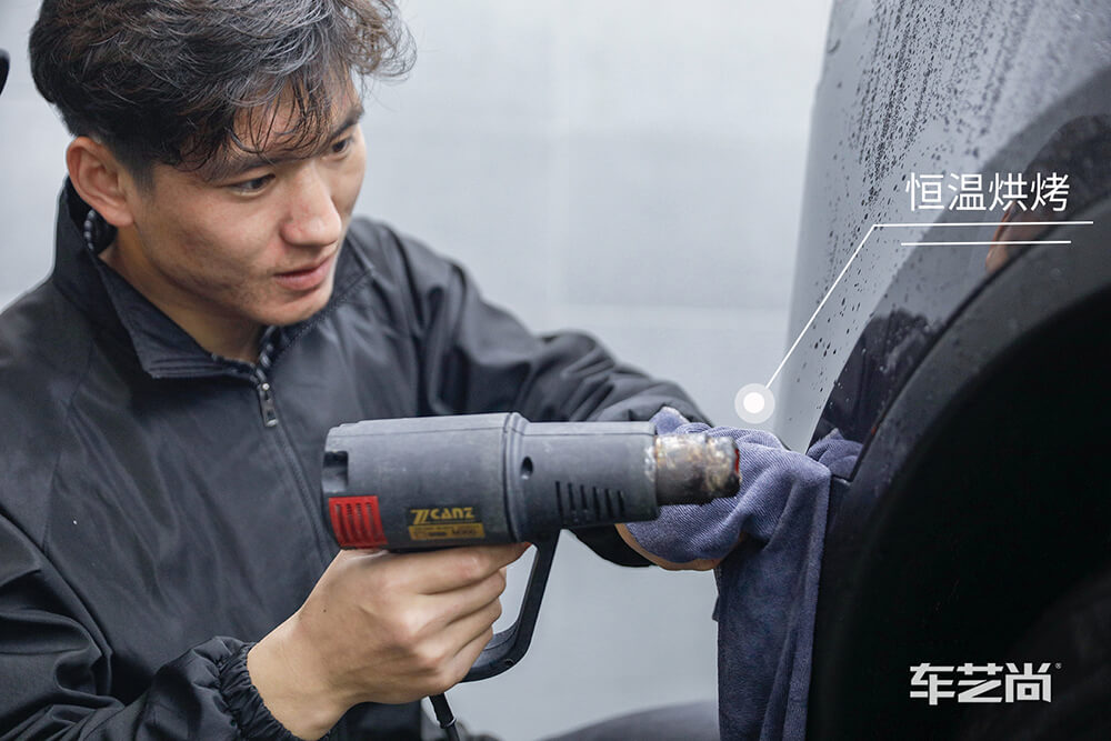 特斯拉Model Y施工威固漆面保护膜施工过程展示（图九）