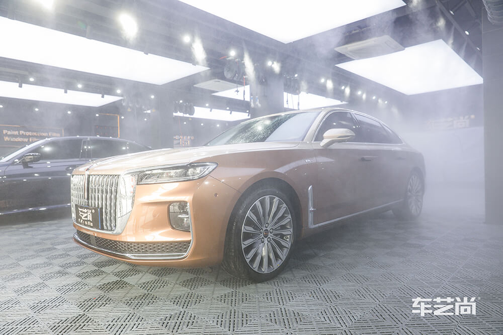 红旗H9施工威固漆面保护膜施工过程（图一）