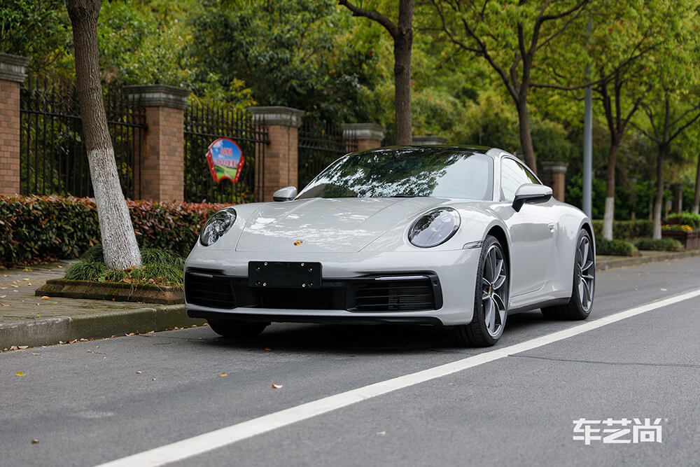 保时捷911施工威固漆面保护膜效果展示（图六）