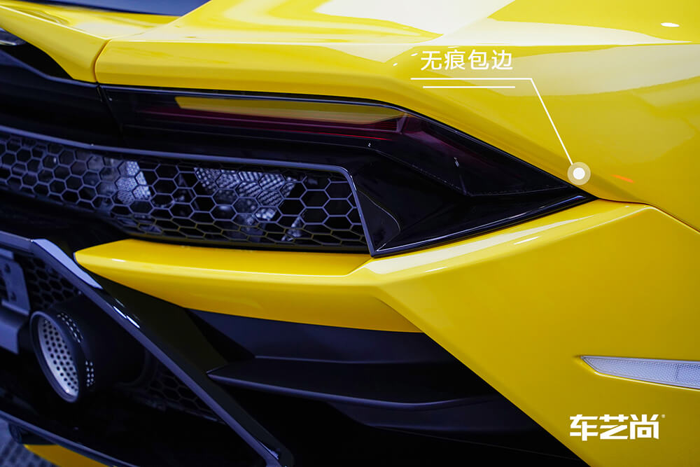 兰博基尼URUS装贴威固隐形车衣施工流程（5）