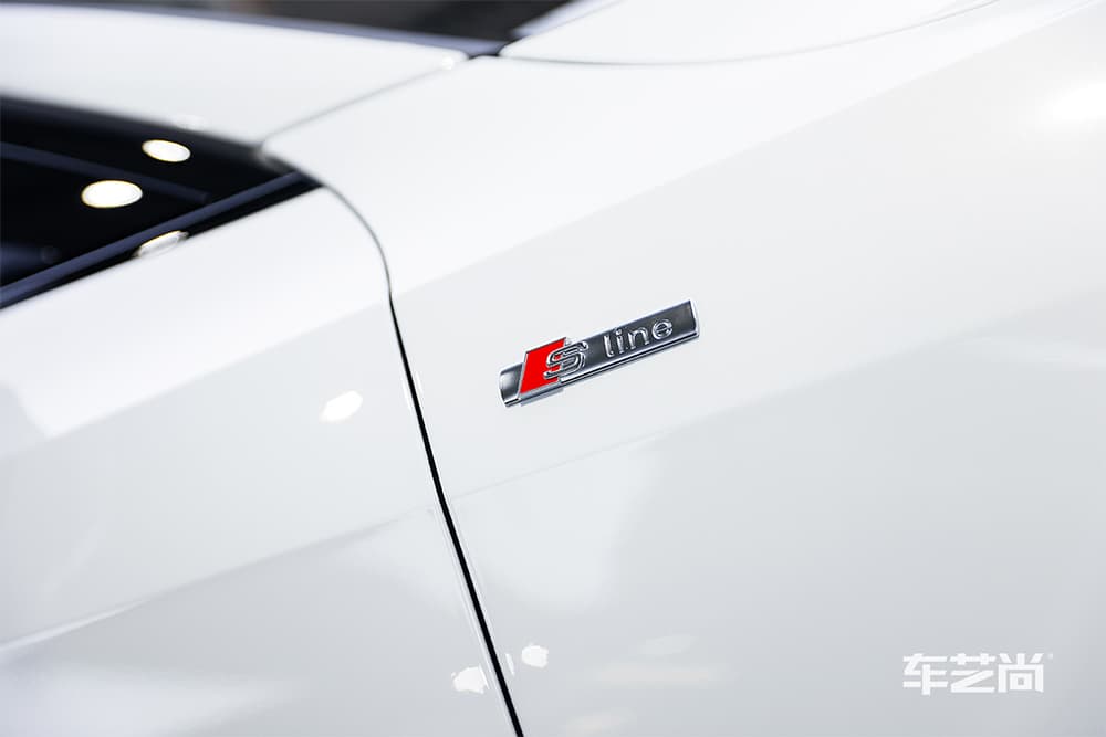 奥迪A7 施工威固漆面保护膜过程及效果展示（图二五）