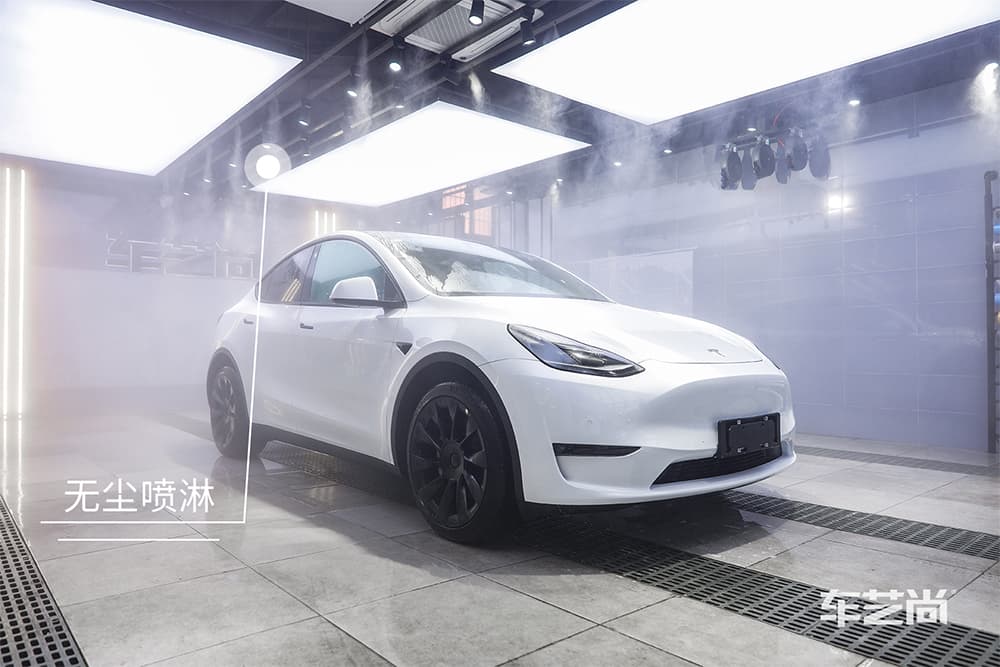 特斯拉ModelY白色施工威固漆面保护膜过程及效果展示（图二）