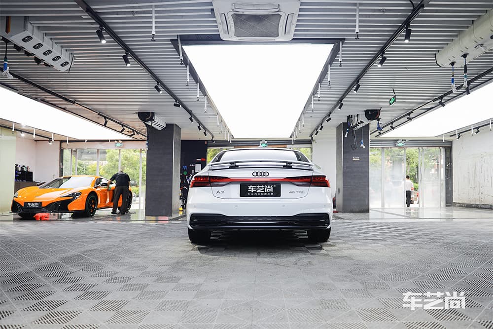 奥迪A7 施工威固漆面保护膜过程及效果展示（图三三）