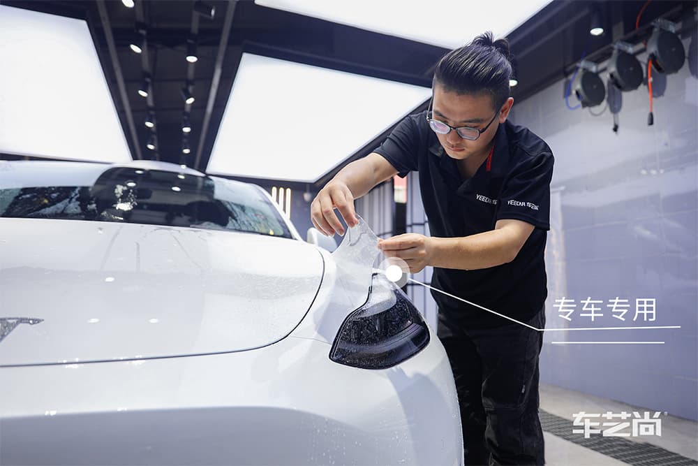 特斯拉ModelY白色施工威固漆面保护膜过程及效果展示（图四）